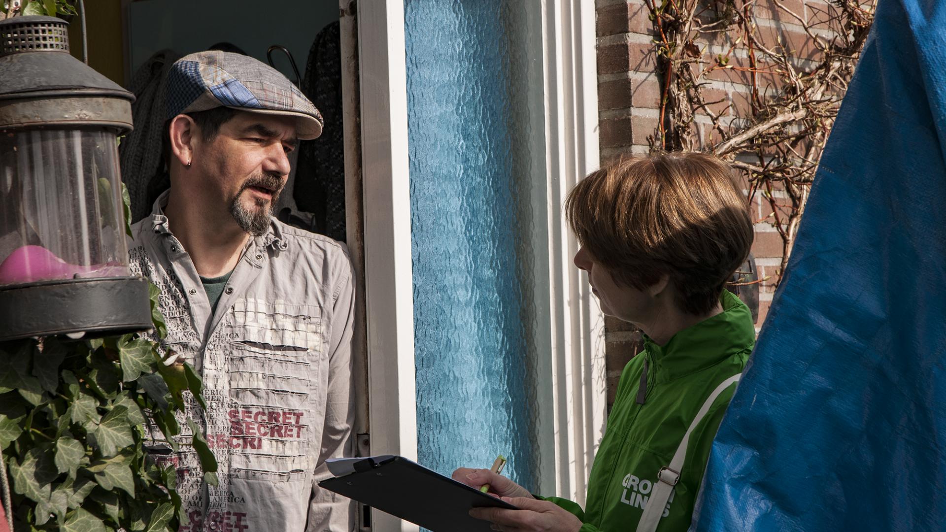 Huis aan huis actie Karin